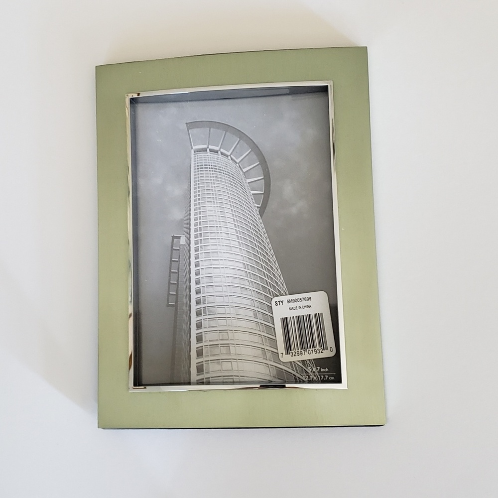 Picture frame. 5 x 7. Moss green. Never used.